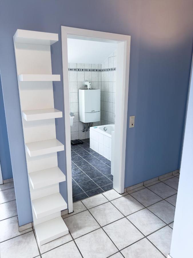 Ferienwohnung Ruhiges Juwel: Frisch Renoviert 100 Qm Jülich Exterior foto
