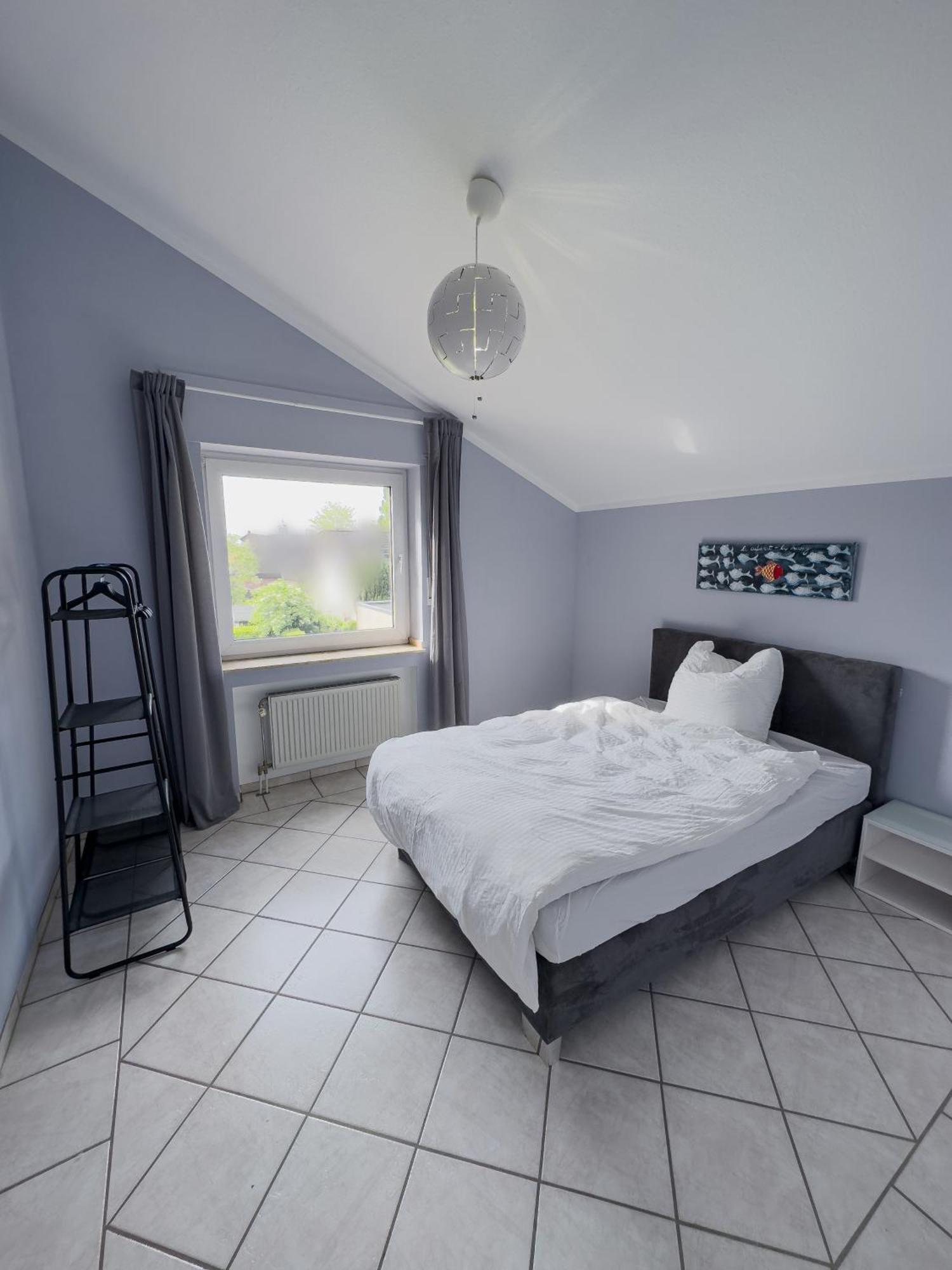Ferienwohnung Ruhiges Juwel: Frisch Renoviert 100 Qm Jülich Exterior foto